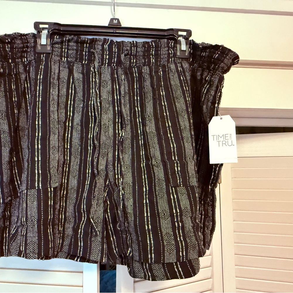 Time and Tru Striped Casual Shorts